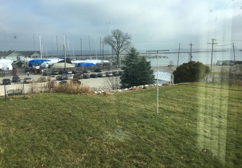 2730 Shore Dr, Milwaukee WI 53207-2324 exterior