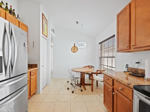 1727 Triangle Palm Ter, Naples FL  34119-3396 exterior