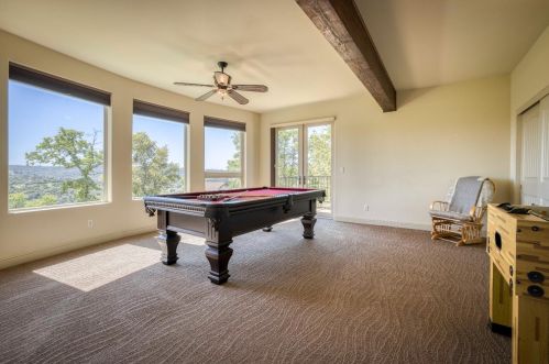 951 Crystal Oak Pl, Newcastle CA  95658-9405 exterior