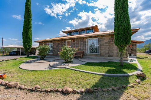 369 Portal Rd, Hilltop, AZ 85632-8088