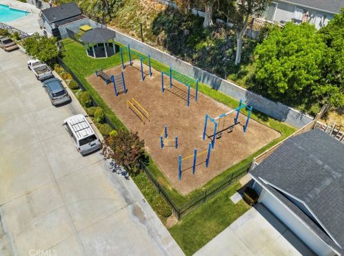 20095 Shadow Island Dr, Santa Clarita, CA 91351-5808