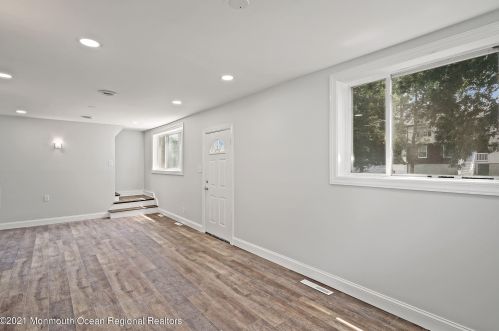 46 Capri Dr, Bricktown NJ  08723-7633 exterior