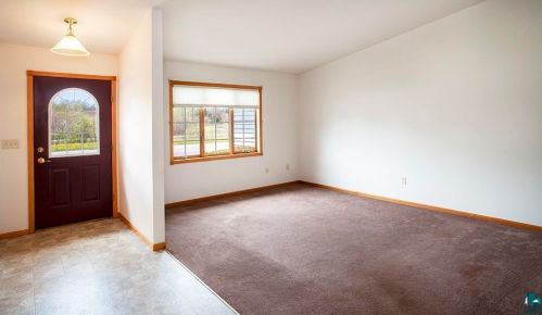 14 Michele Ln, Esko, MN 55733-5507