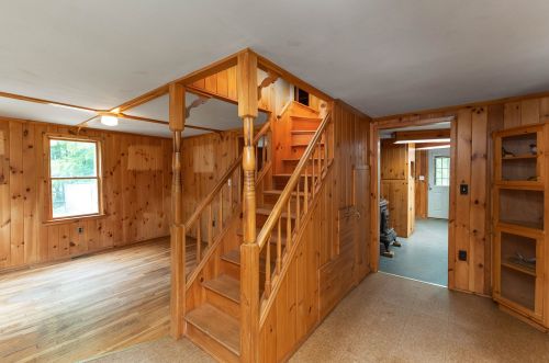 819 Eaton Rd, Conway NH  03818-6113 exterior