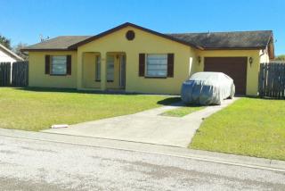 814 Sprucewood Ln, Kissimmee, FL 34743-9618