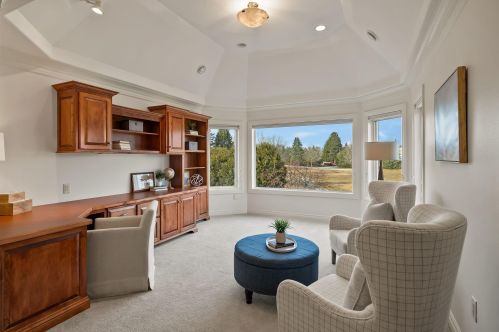917 Evergreen Cir, Chenequa WI  53029-8636 exterior