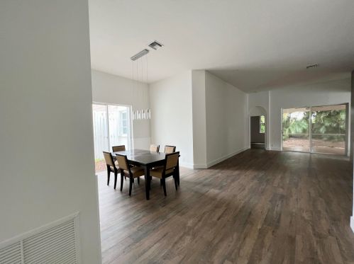 9846 Arbor View Dr, Boynton Beach FL  33437-5932 exterior
