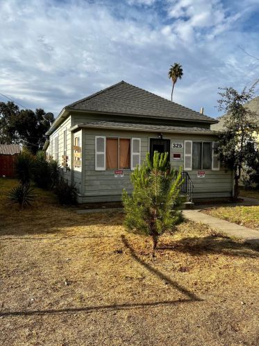 325 K St, Los Banos CA 93635-4136 exterior
