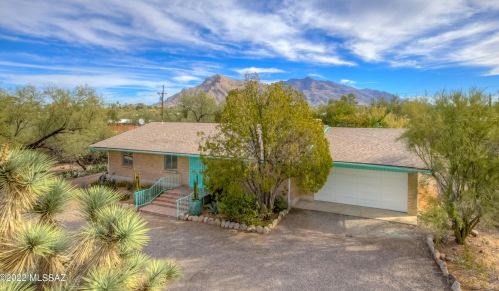7228 San Blas Dr, Tucson, AZ 85704-3135