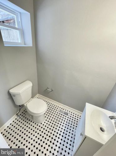 1507 26th St, Philadelphia PA  19146-4402 exterior
