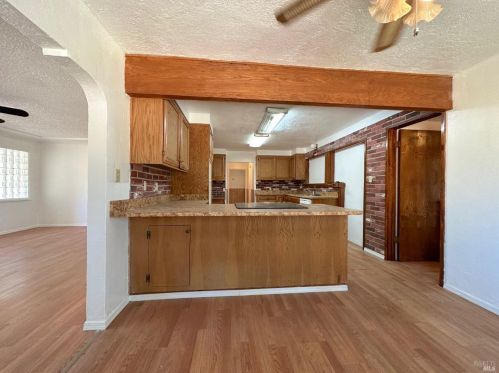 4450 Scotts Valley Rd, Lakeport CA  95453-9470 exterior