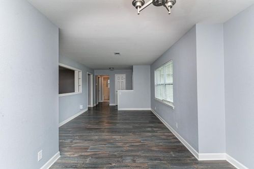 4805 Westlake Dr, Fort Worth TX  76132-1516 exterior