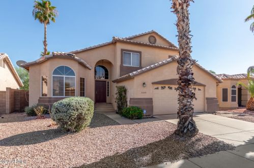 2239 Edna Ave, Phoenix AZ  85022-2954 exterior