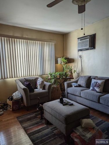 131 Belmont Ave, Outwater NJ  07026-3210 exterior