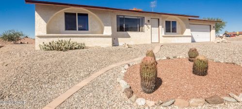 2425 Malahini Dr, Lake Havasu City, AZ 86404-2001