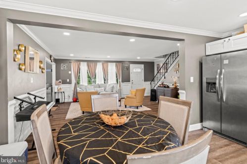 28 Buckingham Dr, Willingboro NJ  08046-1623 exterior