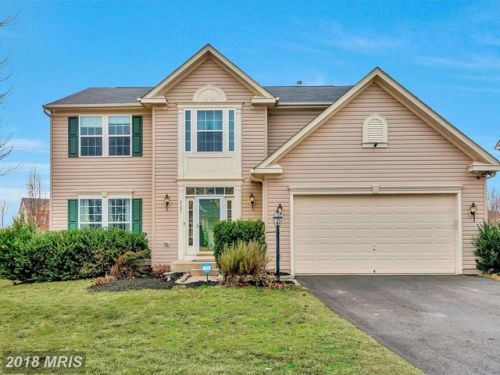 3301 Anne De Bourgh Dr, Triangle VA  22172-2349 exterior