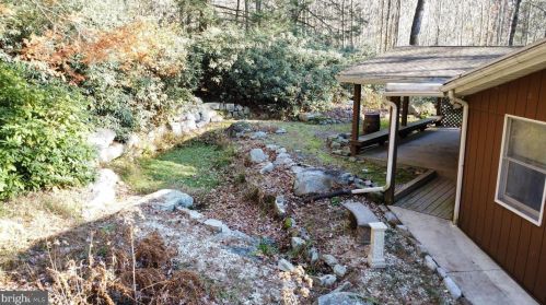 83 Drehersville Rd, Molino PA  17961-8918 exterior