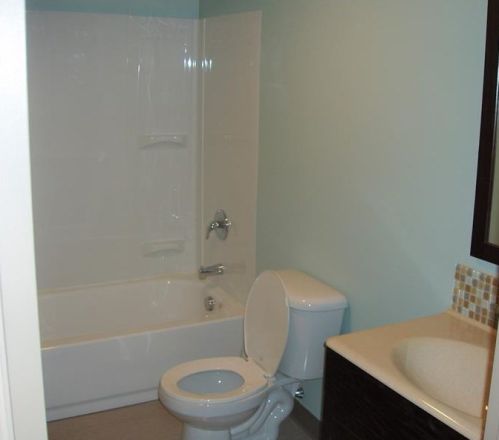 5620 Rippey St, Pittsburgh PA 15206-2941 exterior