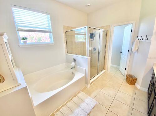 23431 Valderama Ln, Mount Plymouth FL  32776-6937 exterior