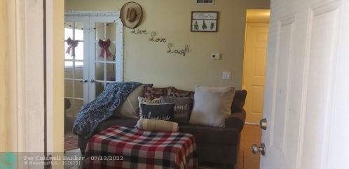 3630 56th Ave, Hollywood, FL 33021-2252