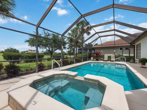 11929 Heather Woods Ct, Naples, FL 34120-4398