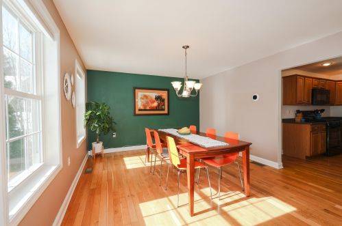 39 Bradford Cir, Hillsboro NH  03244-4864 exterior