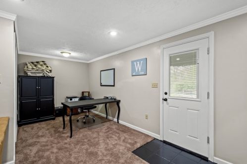 705 Kingswood Ln, Mc Donald PA  15057-2666 exterior