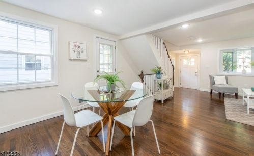 1058 Mayfair Dr, Rahway NJ  07065-1909 exterior