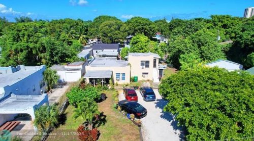 637 46th St, West Palm Beach, FL 33407-2935