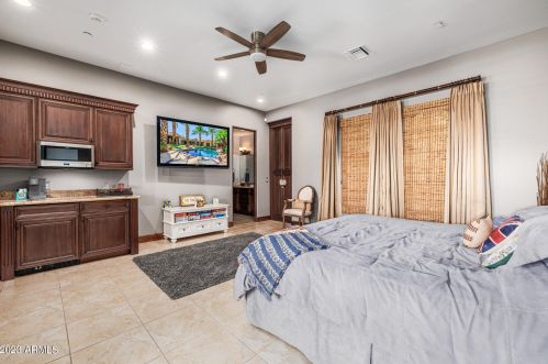 6024 Sunnyside Dr, Scottsdale AZ 85260-5724 exterior