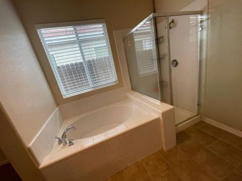 416 San Fernando Ct, Los Banos CA  93635-6451 exterior