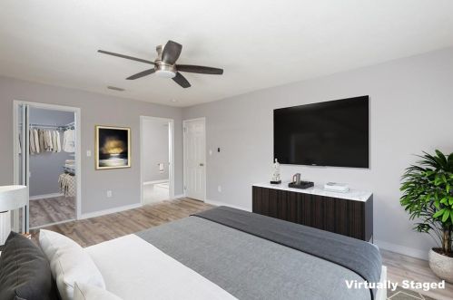 5476 Lk Le Clare Rd, Lutz FL  33558-8013 exterior