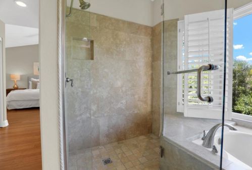 4914 Caminito Vista Lujo, San Diego CA 92130-2861 exterior