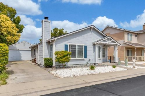 8970 Vista Campo Way, Elk Grove CA  95758-6266 exterior