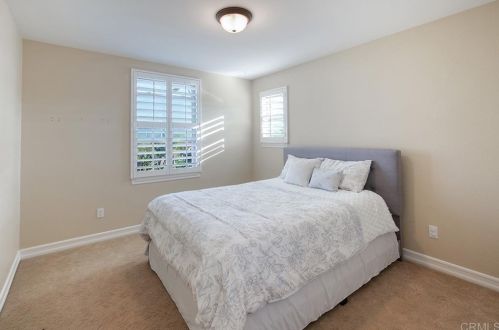 1694 Crossroads St, Chula Vista CA 91915-2431 exterior