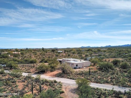 6485 Camino Chase, Tucson, AZ 85743-8837