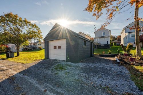 3710 3rd Ave, Beaver Falls PA  15010-1902 exterior