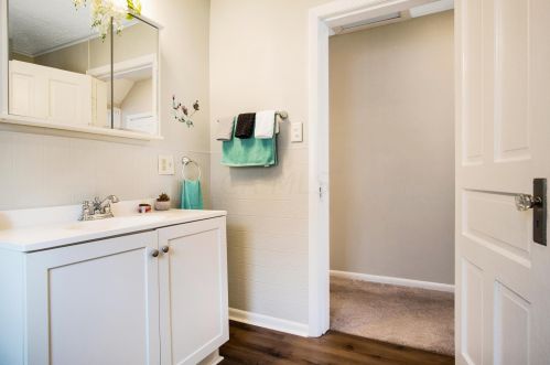 207 Grand Ave, Marion OH  43302-4303 exterior