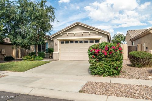 4770 Timberline Rd, Gilbert, AZ 85297-9737