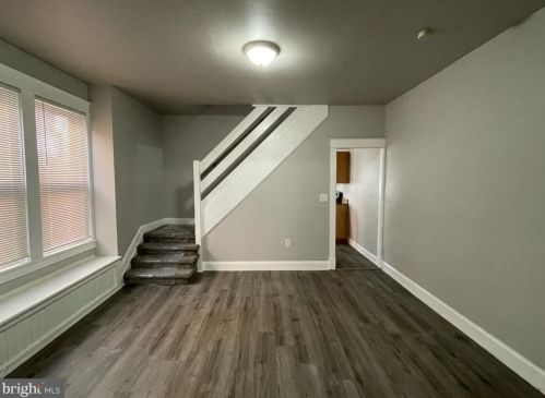 1929 Brookwood St, Harrisburg PA  17104-2326 exterior