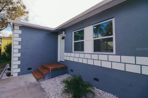 2330 43rd Ave, Saint Petersburg, FL 33714-4045