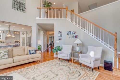 18292 St Georges Ct, Leesburg VA  20176-7421 exterior