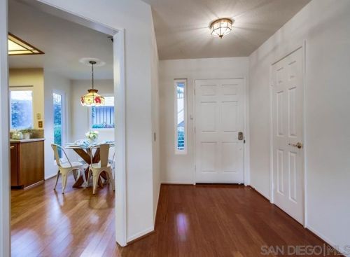 11026 Caminito Vista Pacifica, San Diego CA 92131-3301 exterior