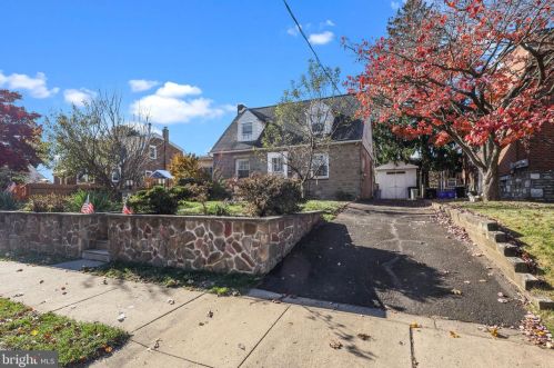 4424 Aberdale Rd, Philadelphia, PA 19136-1406