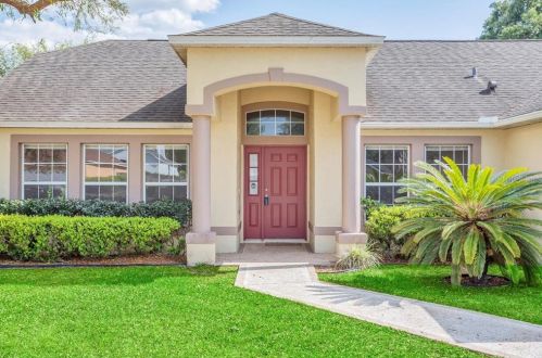 3231 Crestwood Forest Dr, Deltona, FL 32725-3075