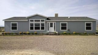 6815 Godchaux Rd, Winnemucca, NV 89445-6682