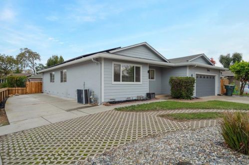 741 Welburn Ave, Gilroy, CA 95020-4114