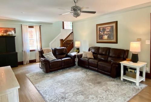 8 Levassor Ave, Covington KY 41014-1731 exterior