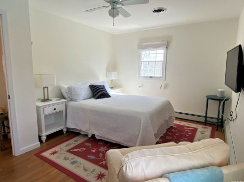 210 Northfield Ln, Southold NY  11971-3930 exterior
